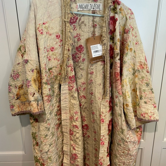 Magnolia Pearl Jackets & Blazers - Magnolia Pearl Viji kimono NWT